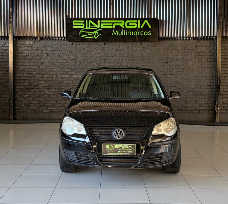 POLO SEDAN 1.6 MI 8V FLEX 4P MANUAL - 2009 - CAXIAS DO SUL