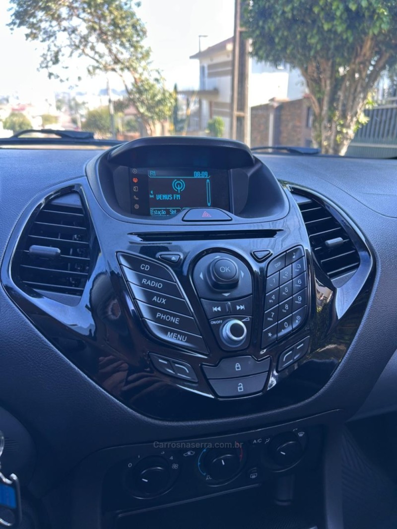 KA + 1.5 ADVANCED SEDAN 16V FLEX 4P MANUAL - 2018 - VENâNCIO AIRES