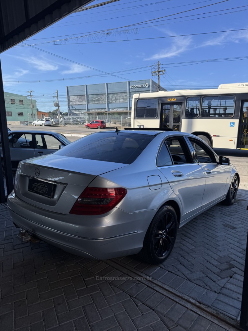 C 200 1.8 CGI AVANTGARDE 16V GASOLINA 4P AUTOMÁTICO - 2012 - CAXIAS DO SUL