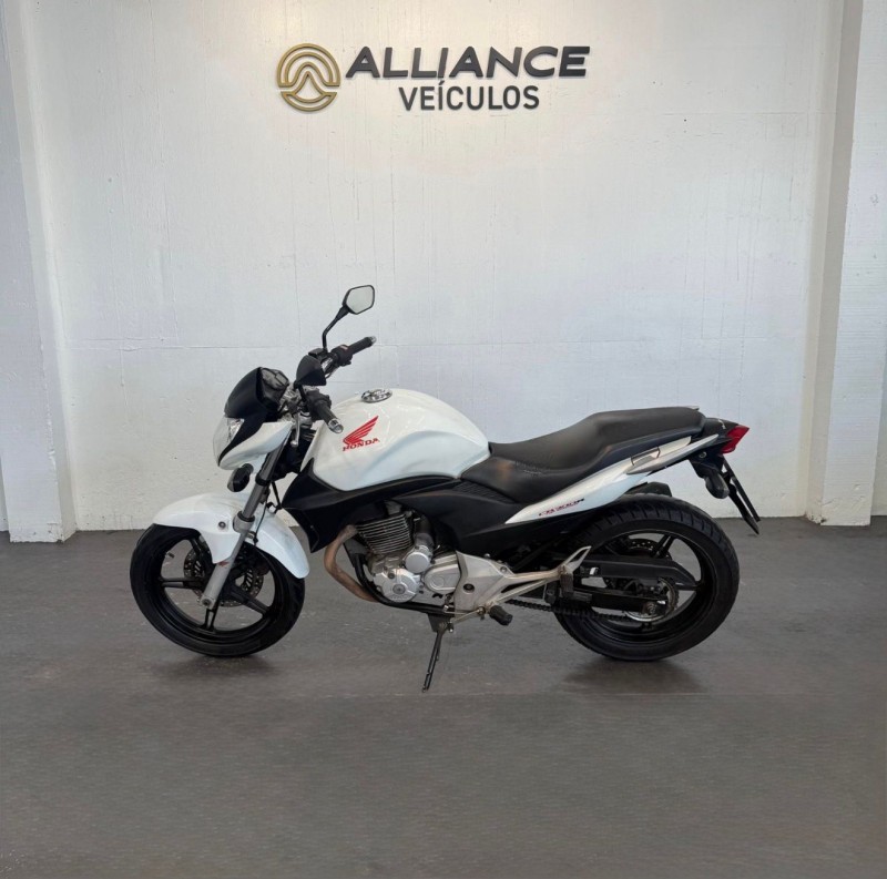 CB 300R  - 2012 - CAXIAS DO SUL