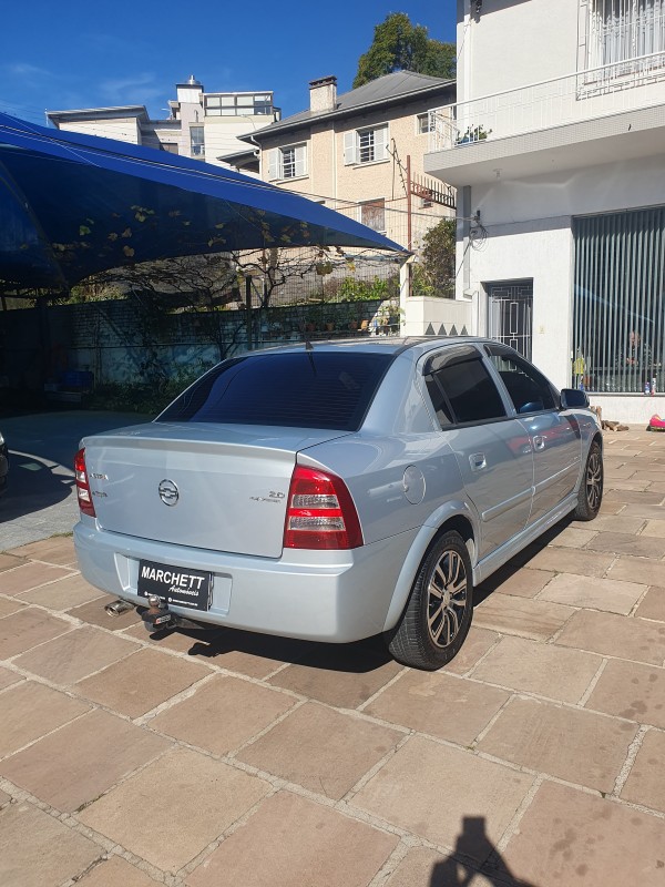 ASTRA 2.0 MPFI ELEGANCE SEDAN 8V FLEX 4P MANUAL - 2006 - CAXIAS DO SUL