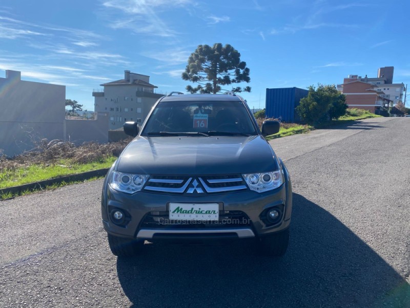 PAJERO 3.2 4X4 16V TURBO INTERCOOLER DIESEL 4P AUTOMÁTICO - 2016 - FLORES DA CUNHA