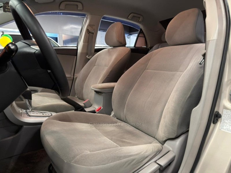 COROLLA 1.8 GLI 16V FLEX 4P AUTOMÁTICO - 2013 - ESTâNCIA VELHA