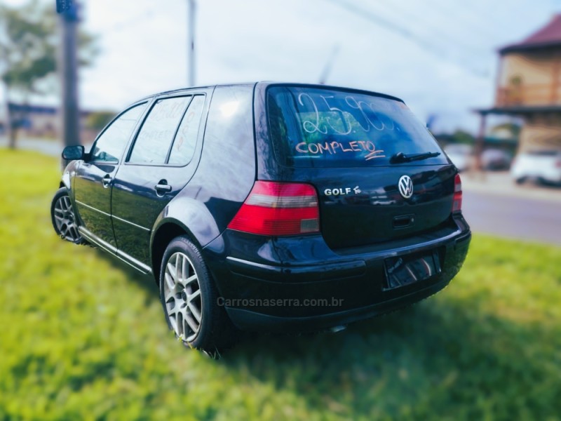 GOLF 1.6 MI BLACK & SILVER 8V GASOLINA 4P MANUAL - 2002 - NOVO HAMBURGO