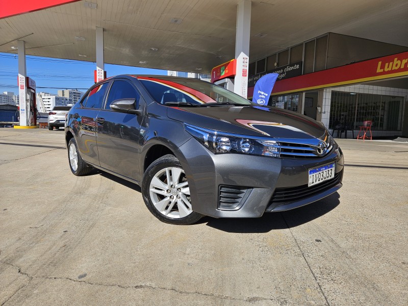 COROLLA 1.8 GLI 16V FLEX 4P AUTOMÁTICO - 2017 - CAXIAS DO SUL