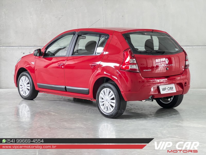 SANDERO 1.6 PRIVILÉGE 8V FLEX 4P MANUAL - 2013 - FARROUPILHA