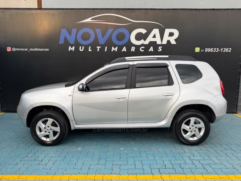 DUSTER 1.6 DYNAMIQUE 4X2 16V FLEX 4P MANUAL - 2014 - ESTâNCIA VELHA