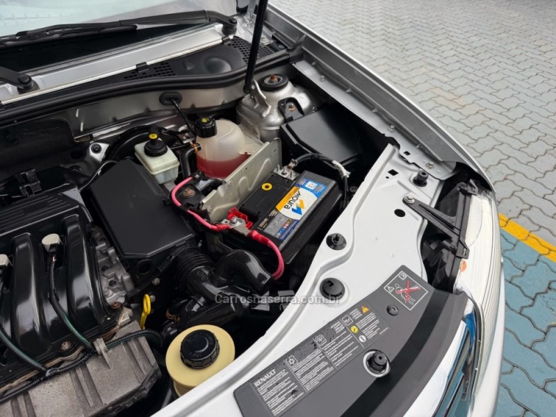 DUSTER 1.6 DYNAMIQUE 4X2 16V FLEX 4P MANUAL - 2014 - ESTâNCIA VELHA