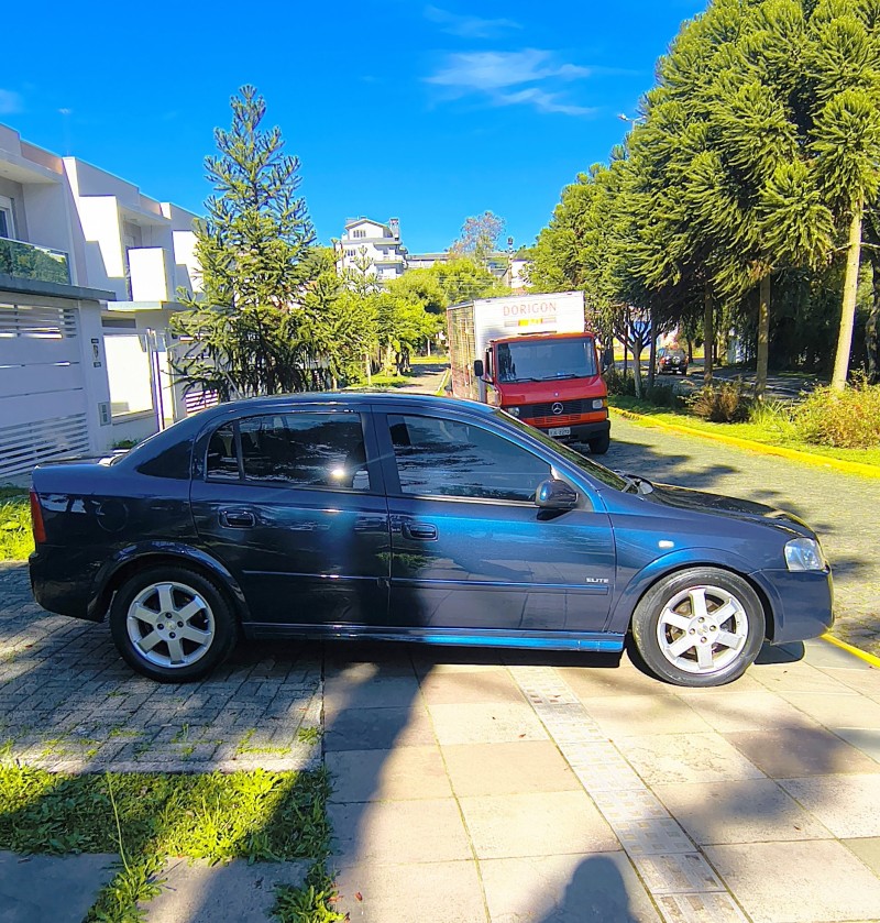 ASTRA 2.0 MPFI ELITE SEDAN 8V FLEX 4P AUTOMÁTICO - 2006 - FARROUPILHA