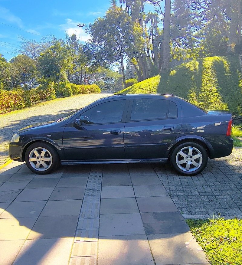 ASTRA 2.0 MPFI ELITE SEDAN 8V FLEX 4P AUTOMÁTICO - 2006 - FARROUPILHA