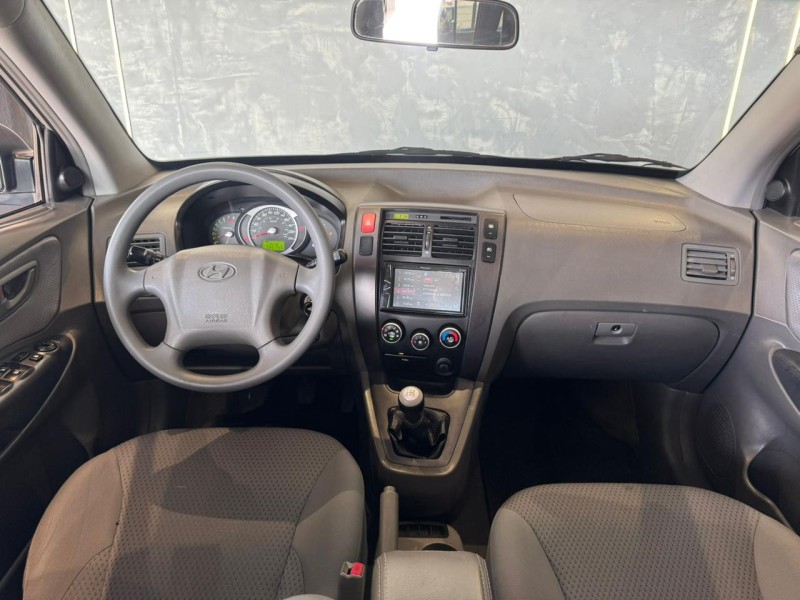 TUCSON 2.0 GL 2WD 16V GASOLINA 4P MANUAL - 2007 - CAXIAS DO SUL