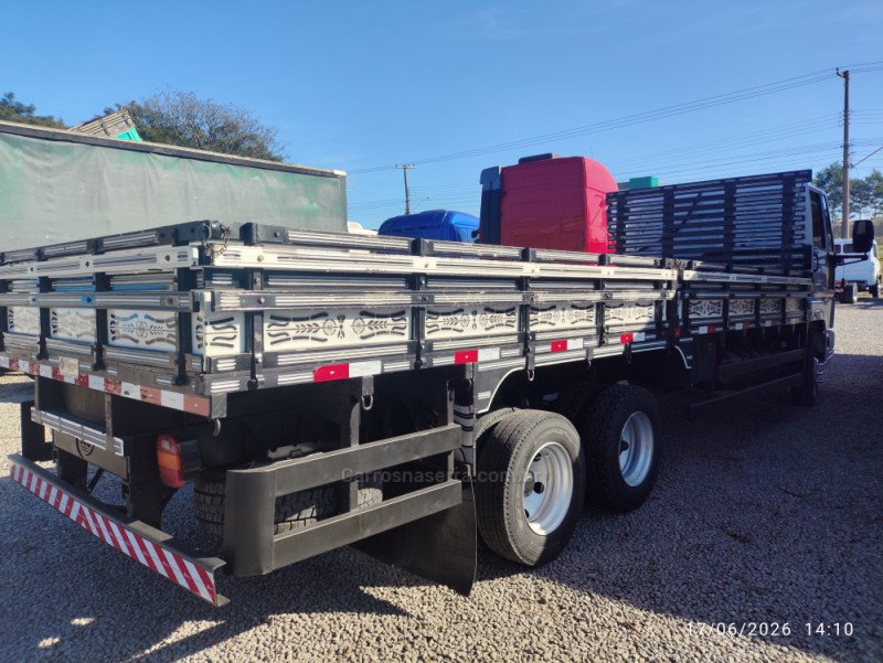 CARGO 816 E TURBO - 2013 - GARIBALDI