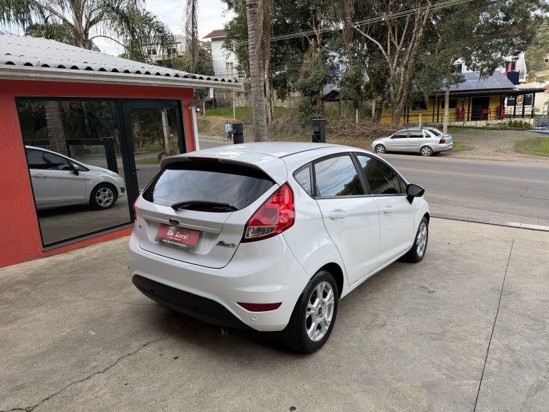 FIESTA 1.6 SEL HATCH 16V FLEX 4P AUTOMÁTICO - 2017 - CAXIAS DO SUL