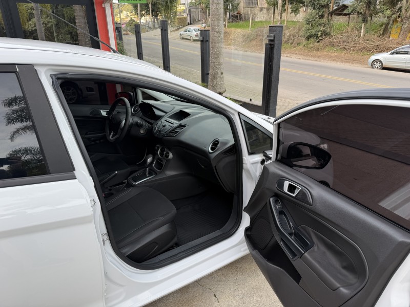 FIESTA 1.6 SEL HATCH 16V FLEX 4P AUTOMÁTICO - 2017 - CAXIAS DO SUL