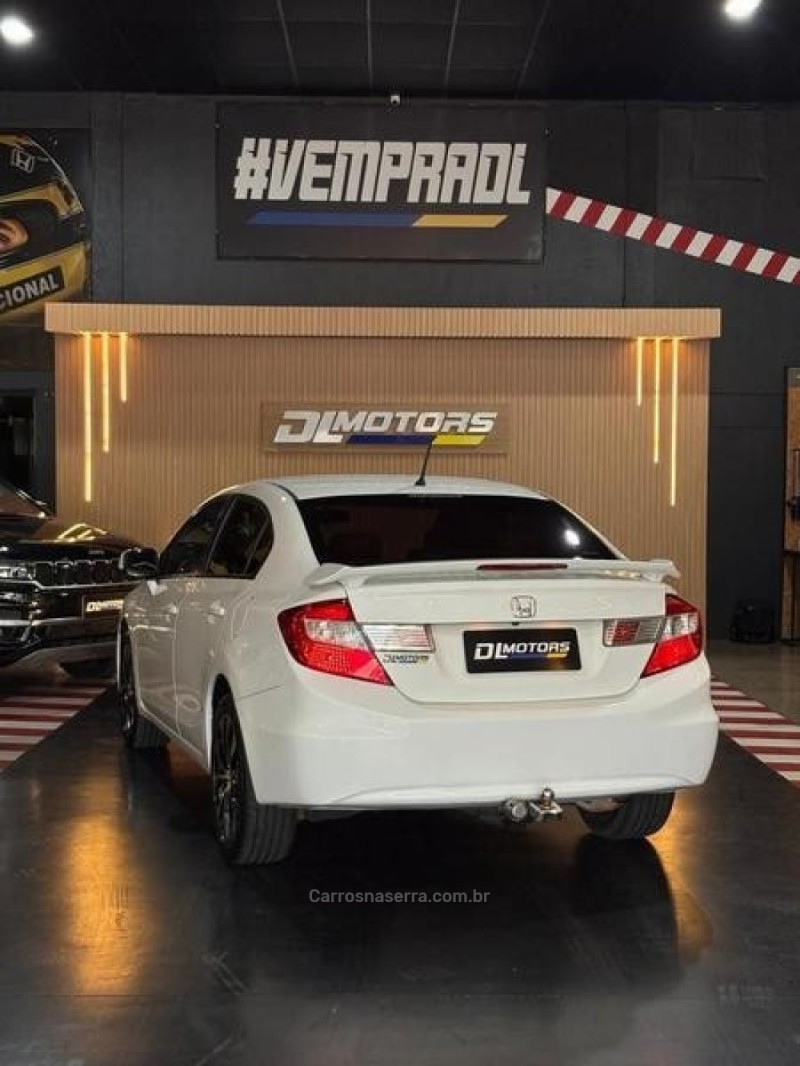 CIVIC 2.0 LXR 16V FLEX 4P AUTOMÁTICO - 2016 - LAJEADO