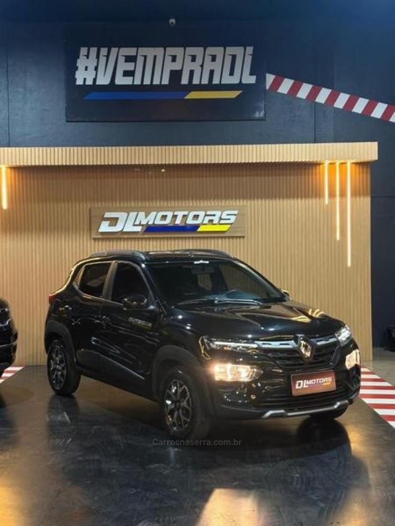 KWID 1.0 12V OUTSIDER FLEX 4P MANUAL - 2025 - LAJEADO