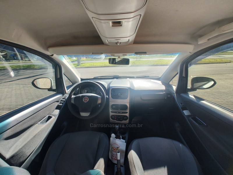 IDEA 1.4 MPI ATTRACTIVE 8V FLEX 4P MANUAL - 2014 - CANELA