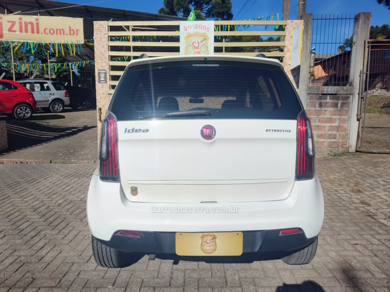 IDEA 1.4 MPI ATTRACTIVE 8V FLEX 4P MANUAL - 2014 - CANELA