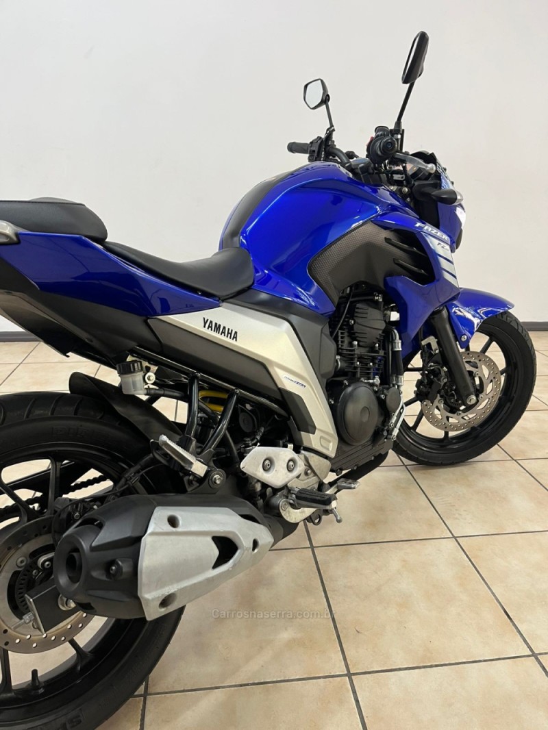 FAZER FZ25 - 2022 - CAXIAS DO SUL