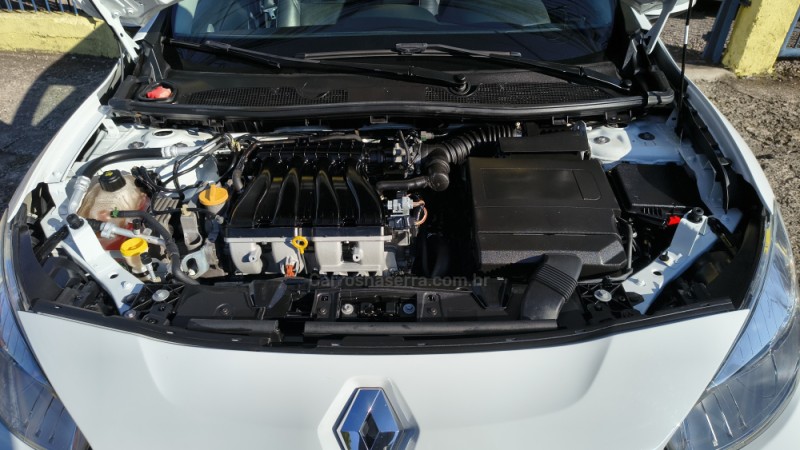 FLUENCE 2.0 DYNAMIQUE 16V FLEX 4P AUTOMÁTICO - 2013 - CAXIAS DO SUL