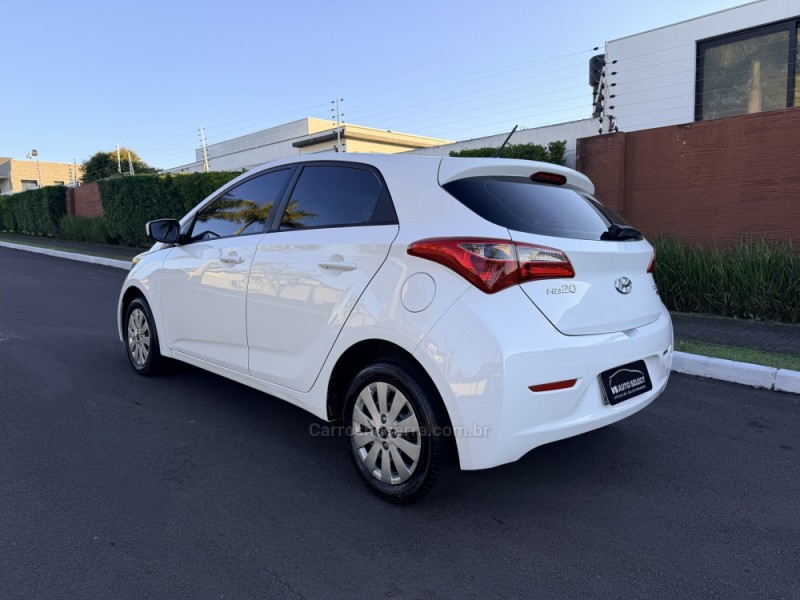 HB20 1.6 COMFORT 16V FLEX 4P MANUAL - 2014 - SãO LEOPOLDO