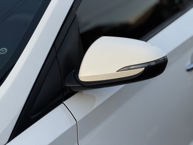 HB20S 1.0 TGDI PLATINUM PLUS FLEX 4P AUTOMÁTICO - 2022 - DOIS IRMãOS