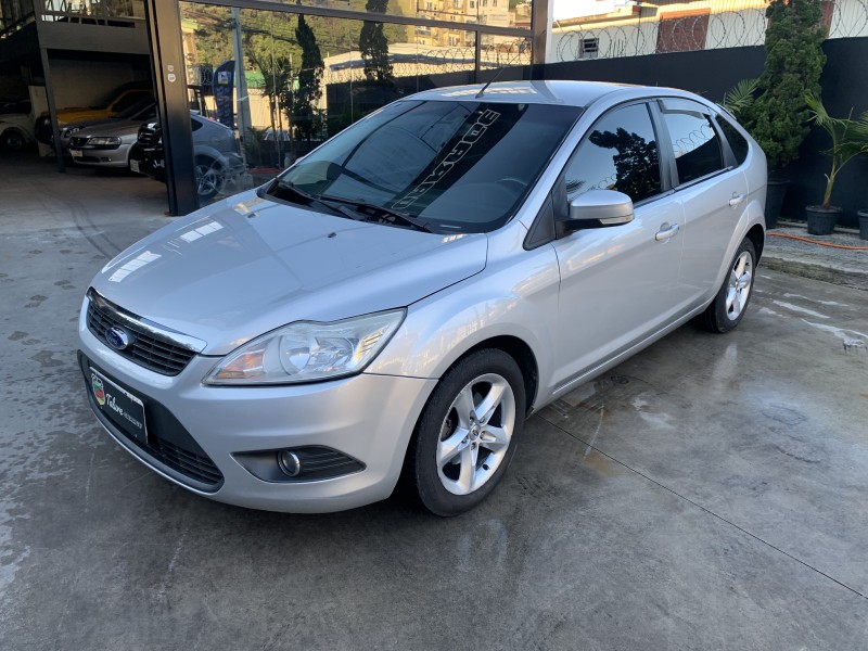 FOCUS 1.6 S 16V FLEX 4P MANUAL