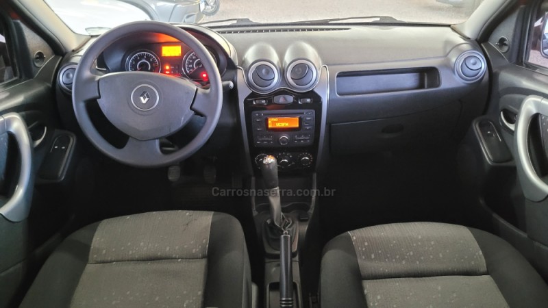 LOGAN 1.0 EXPRESSION 16V FLEX 4P MANUAL - 2012 - CAXIAS DO SUL