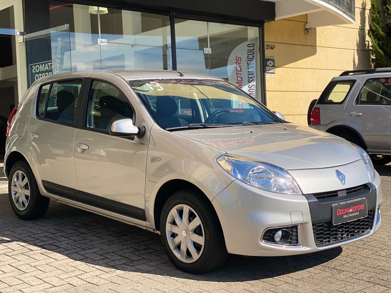 SANDERO 1.6 PRIVILÉGE 16V FLEX 4P AUTOMÁTICO - 2013 - CAXIAS DO SUL