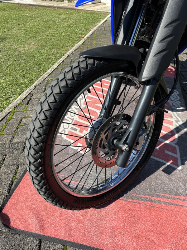 XTZ 250 LANDER - 2022 - FELIZ