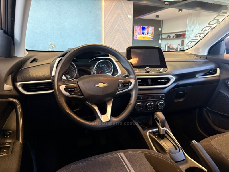 TRACKER 1.0 12V LT TURBO FLEX 4P AUTOMÁTICO - 2022 - CAMPO BOM