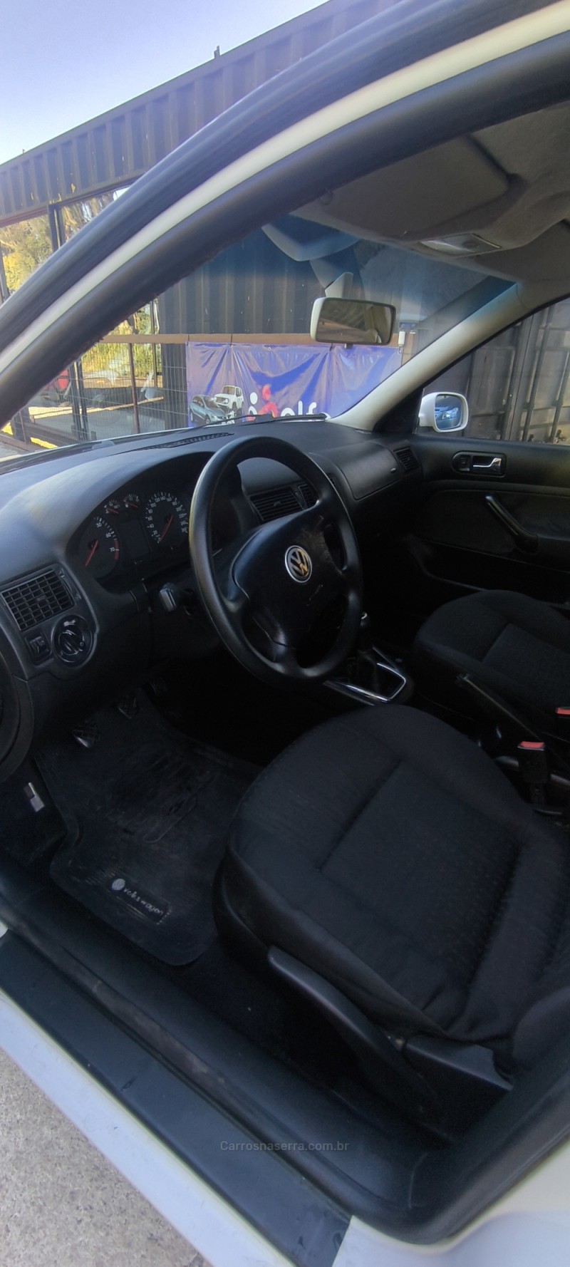 GOLF 1.6 MI 8V FLEX 4P MANUAL - 2001 - SãO PEDRO DA SERRA