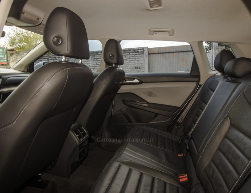TAOS 1.4 16V COMFORTLINE TSI FLEX 4P AUTOMÁTICO - 2022 - NOVO HAMBURGO