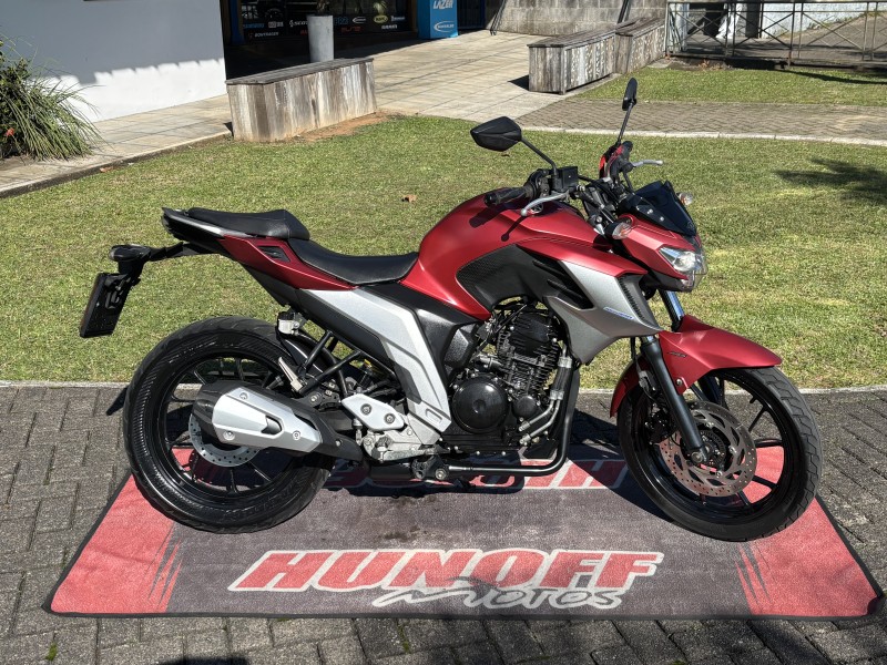 fazer fz25 abs 2019 feliz