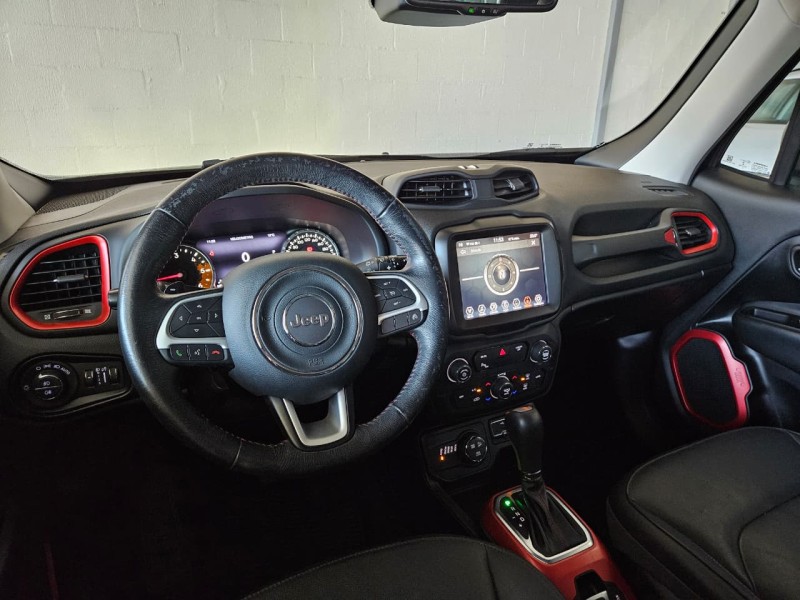 RENEGADE 2.0 16V TURBO DIESEL TRAILHAWK 4P 4X4 AUTOMÁTICO - 2020 - FARROUPILHA