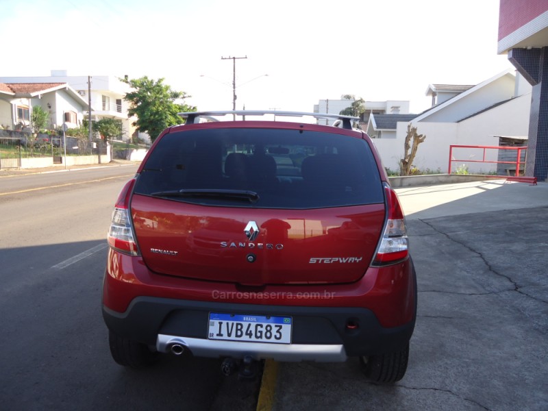 SANDERO 1.6 STEPWAY 16V DYNAMIQUE FLEX 4P MANUAL - 2014 - SANTA CLARA DO SUL