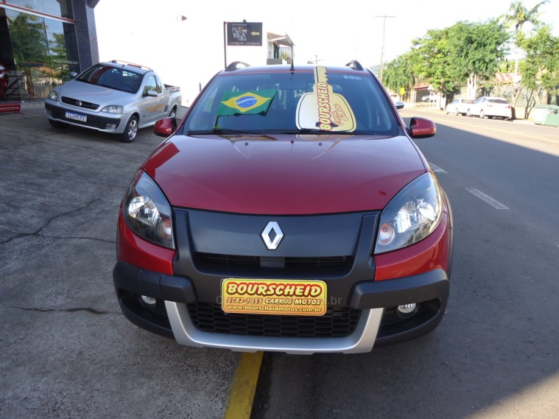 SANDERO 1.6 STEPWAY 16V DYNAMIQUE FLEX 4P MANUAL - 2014 - SANTA CLARA DO SUL