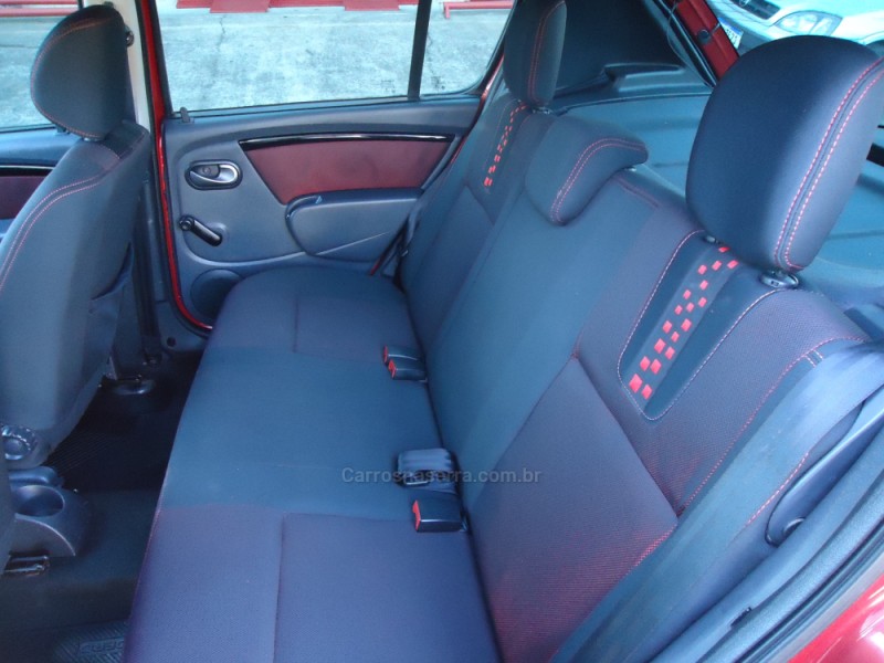 SANDERO 1.6 STEPWAY 16V DYNAMIQUE FLEX 4P MANUAL - 2014 - SANTA CLARA DO SUL
