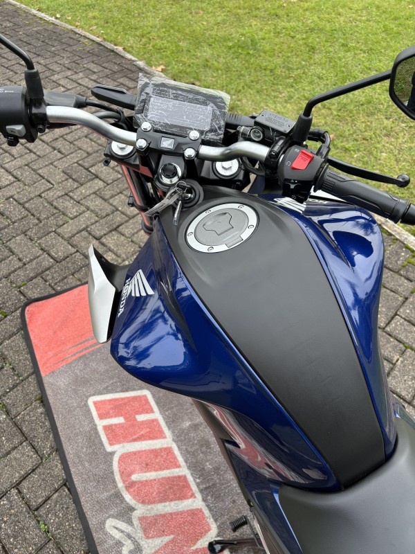 CB 300F TWISTER ABS - 2026 - FELIZ