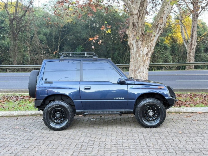 VITARA 1.6 JLX METAL TOP 4X4 8V GASOLINA 4P MANUAL - 1995 - DOIS IRMãOS