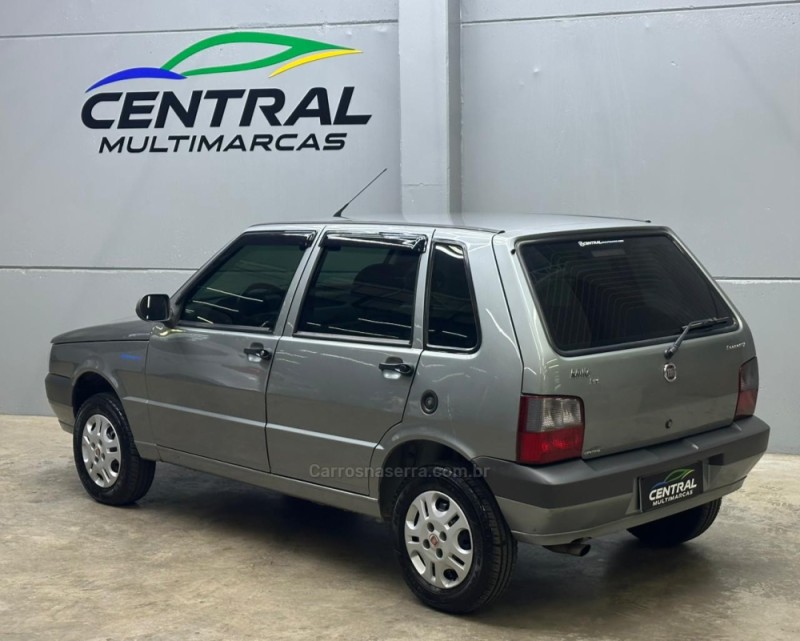 UNO 1.0 MPI MILLE FIRE 8V FLEX 4P MANUAL - 2013 - VACARIA