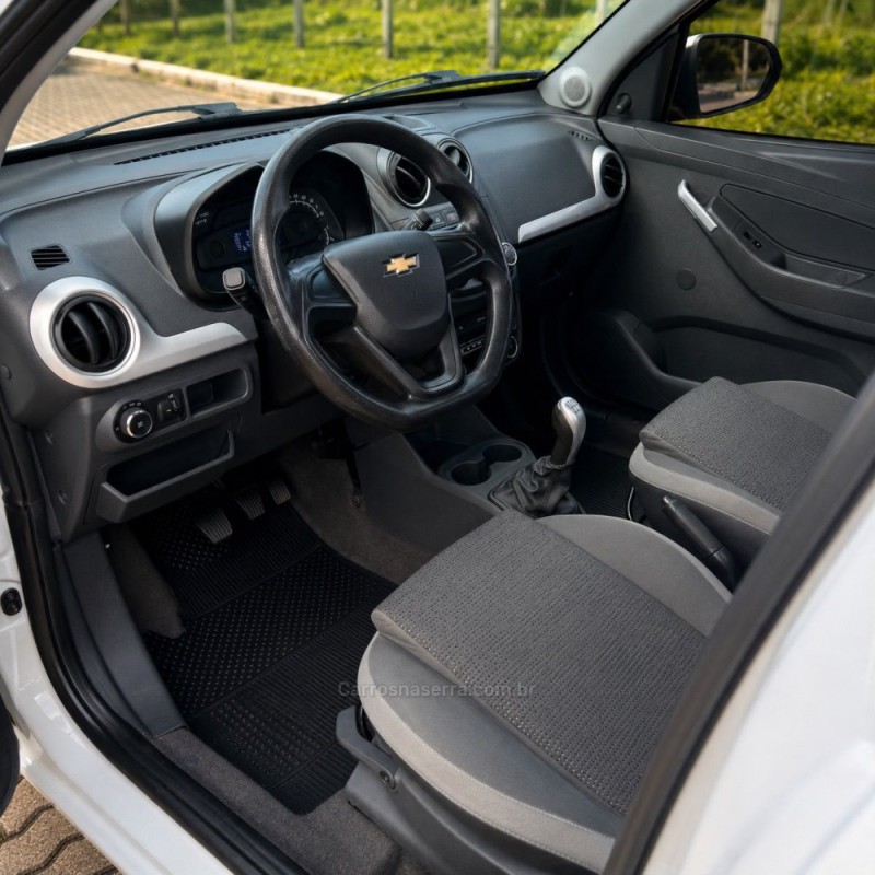 MONTANA 1.4 MPFI LS CS 8V FLEX 2P MANUAL - 2017 - SAPIRANGA