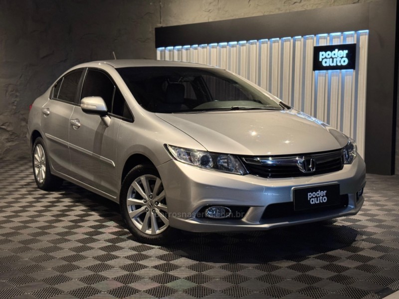 civic 2.0 lxr 16v flex 4p automatico 2014 farroupilha