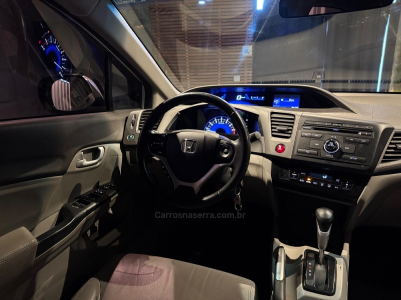 CIVIC 2.0 LXR 16V FLEX 4P AUTOMÁTICO - 2014 - FARROUPILHA