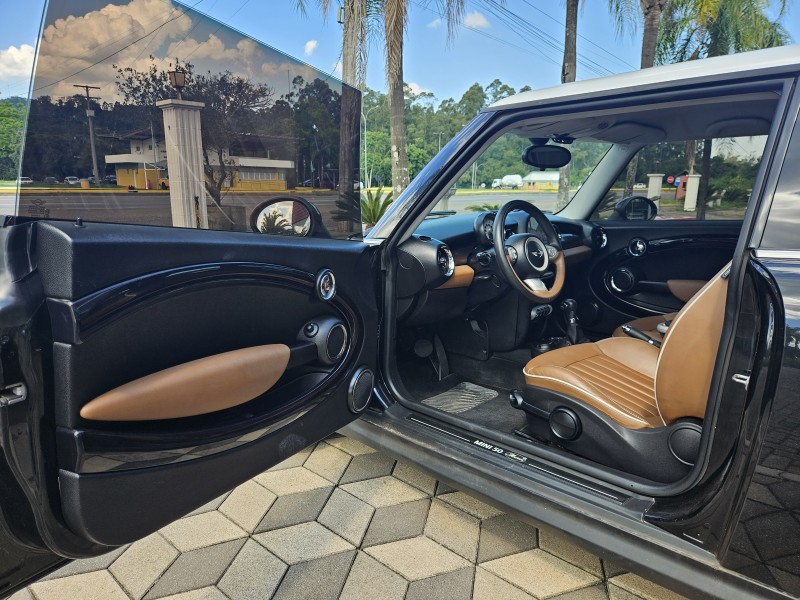 COOPER 1.6 16V MAYFAIR SPECIAL EDITION GASOLINA 2P AUTOMÁTICO - 2010 - BOM PRINCíPIO