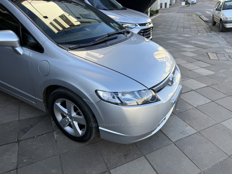 CIVIC 1.8 LXS 16V GASOLINA 4P AUTOMÁTICO - 2008 - GUAPORé
