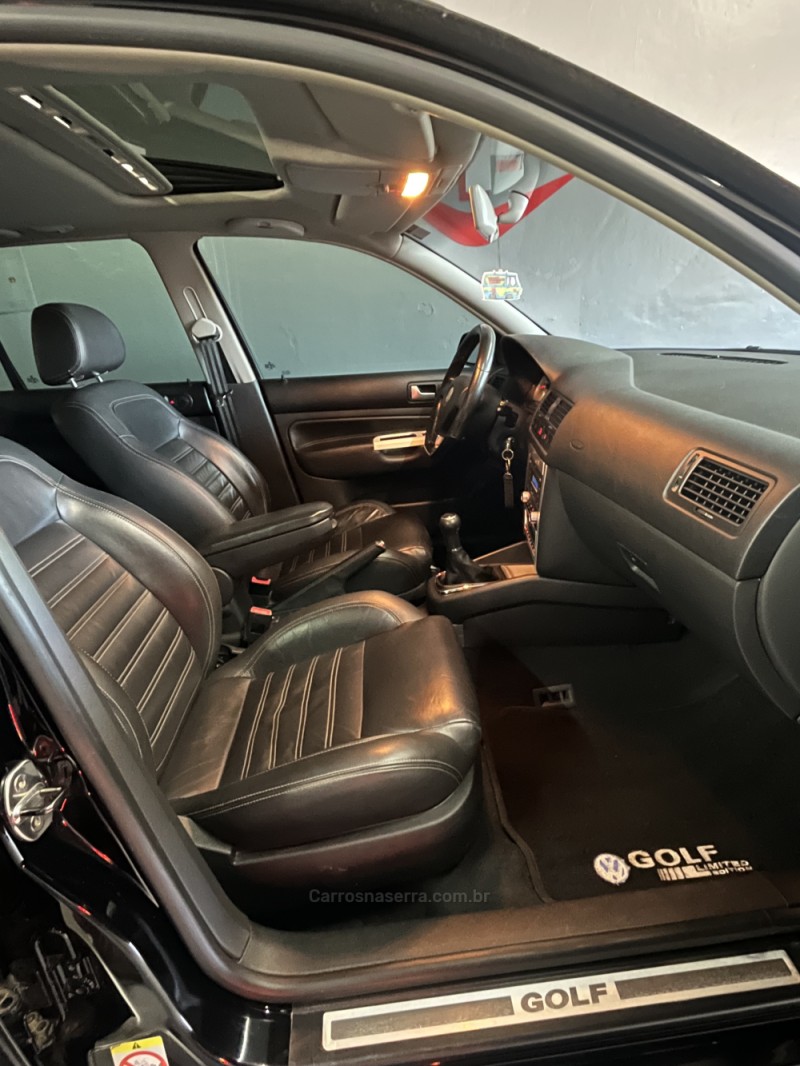 GOLF 1.6 MI SPORTLINE LIMITED EDITION 8V FLEX 4P MANUAL - 2011 - CAXIAS DO SUL