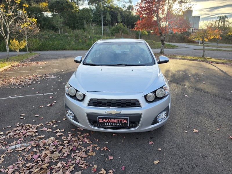 SONIC 1.6 LT 16V FLEX 4P MANUAL - 2013 - BENTO GONçALVES