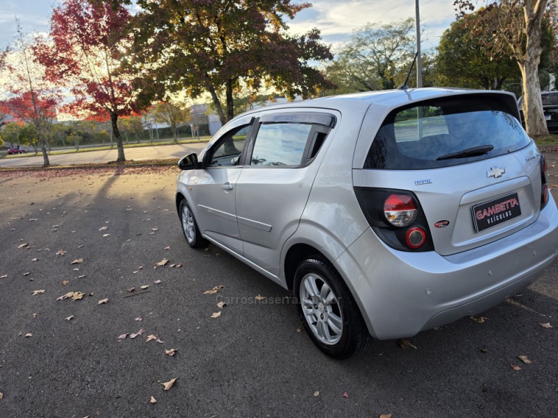 SONIC 1.6 LT 16V FLEX 4P MANUAL - 2013 - BENTO GONçALVES