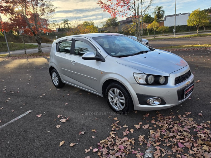 sonic 1.6 lt 16v flex 4p manual 2013 bento goncalves